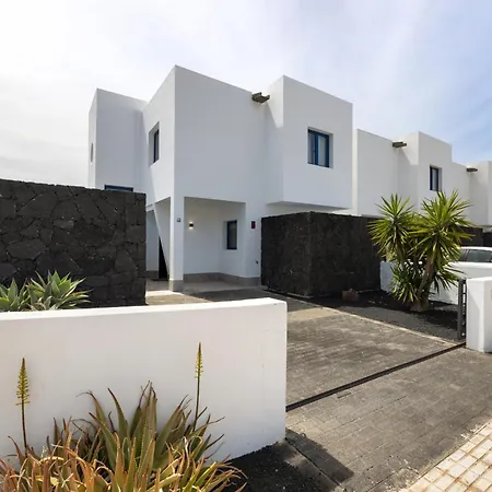 Yaiza 15 - Vipvipvillas Playa Blanca